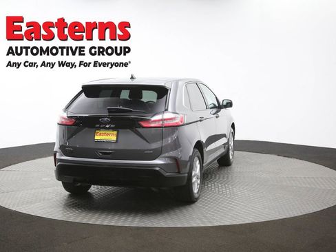 Used 2024 Ford Edge SEL image 39