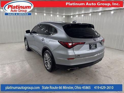 Used 2022 Acura MDX SH-AWD w/ Advance Package image 3