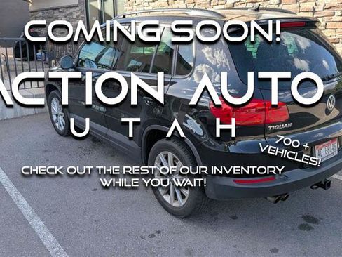 Used 2015 Volkswagen Tiguan SE AWD/4WD image 1