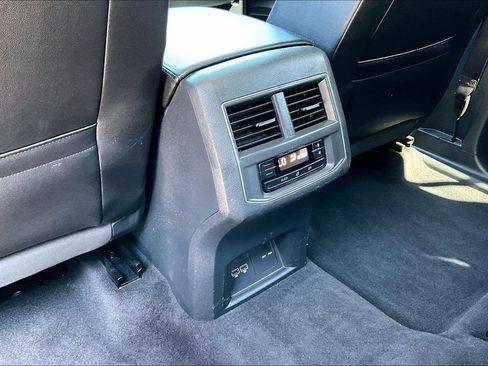 Used 2019 Volkswagen Atlas SEL AWD/4WD image 10