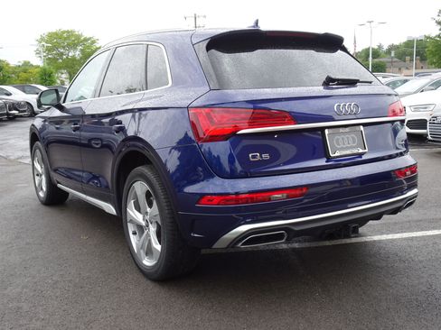 Certified 2023 Audi Q5 2.0T Premium Plus w/ Premium Plus Package AWD/4WD image 3