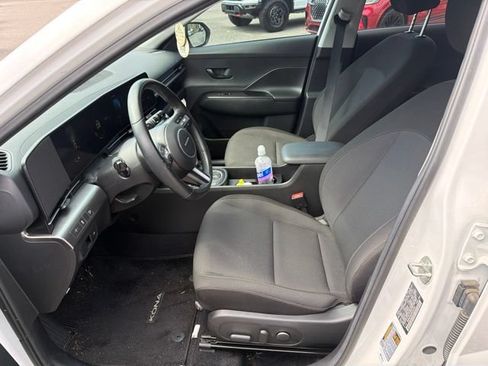 Certified 2024 Hyundai Kona SEL FWD image 15