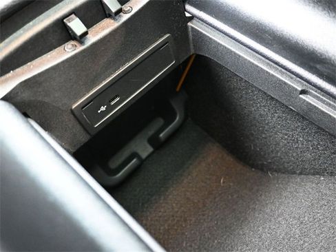 Used 2020 Mercedes-Benz GLE 350 image 19