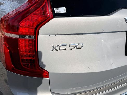 Certified 2024 Volvo XC90 B6 Plus w/ Protection Package Premier image 30
