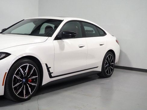 Used 2023 BMW i4 eDrive40 w/ M Sport Package RWD image 59