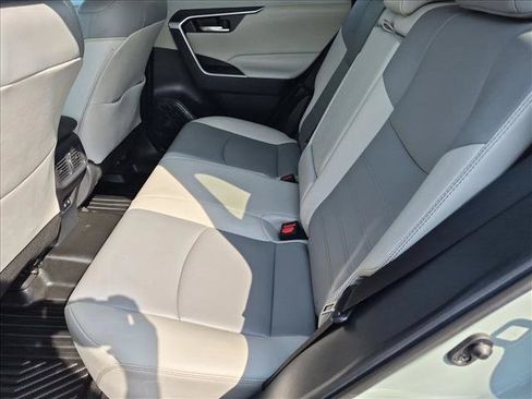 Used 2019 Toyota RAV4 XLE Premium w/ Advanced Technology Package FWD image 20
