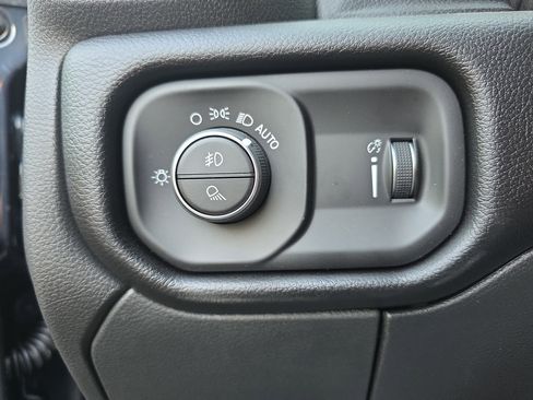 New 2026 RAM 5500 4x4 Crew Cab image 13