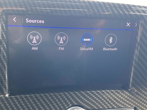 Used 2020 Chevrolet Camaro LT image 38