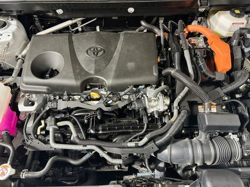 Certified 2025 Toyota RAV4 XLE AWD/4WD image 26