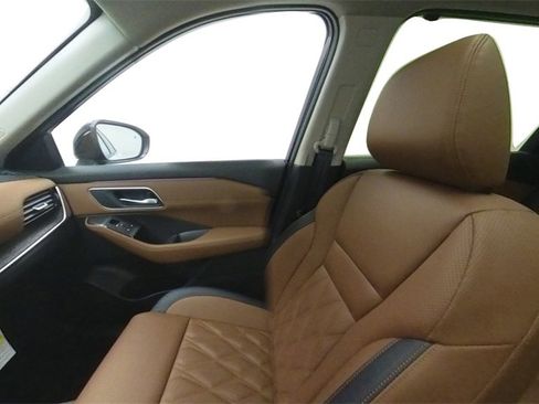 New 2026 Nissan Rogue Platinum w/ Platinum Premium Package image 25