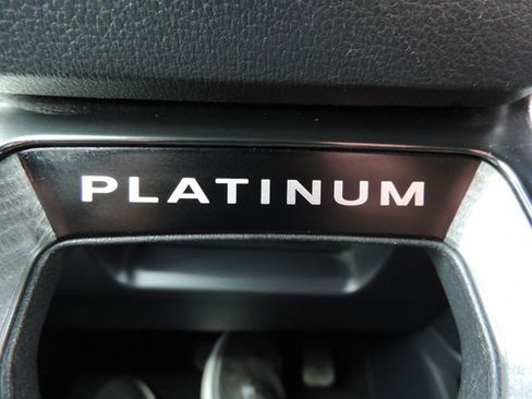 Used 2023 Ford F350 Platinum w/ FX4 Off-Road Package image 36