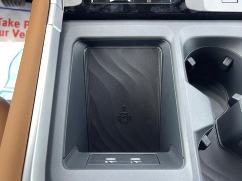 New 2025 Nissan Armada SL w/ Convenience Package image 31