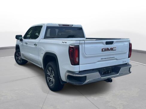 Used 2025 GMC Sierra 1500 SLT AWD/4WD image 8
