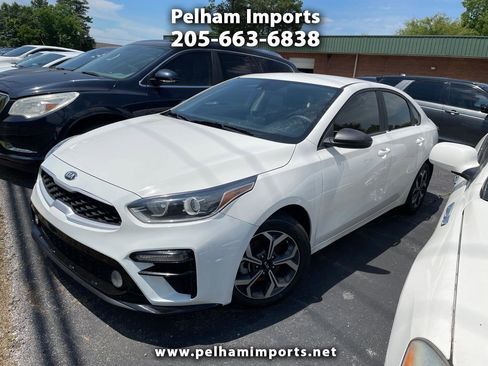 Used 2020 Kia Forte LXS FWD image 1
