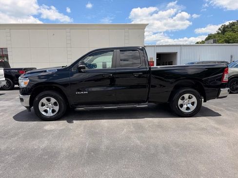 Used 2022 RAM 1500 Big Horn AWD/4WD image 8