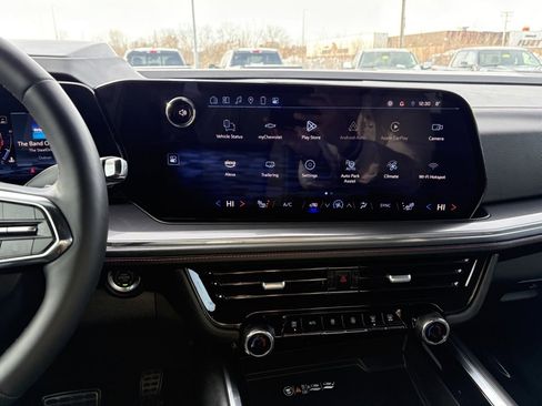 Used 2025 Chevrolet Tahoe RST w/ RST Performance Edition image 27