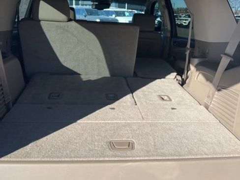 Used 2015 GMC Yukon SLT image 7