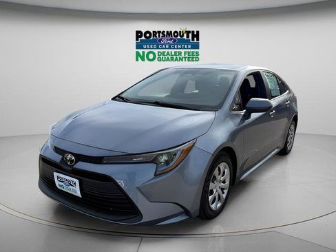 Used 2023 Toyota Corolla LE FWD image 16