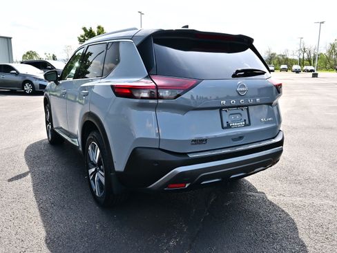 Used 2023 Nissan Rogue SL w/ SL Premium Package AWD/4WD image 8
