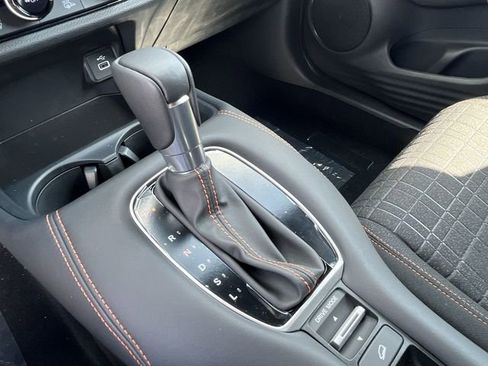 Used 2024 Honda HR-V Sport image 27