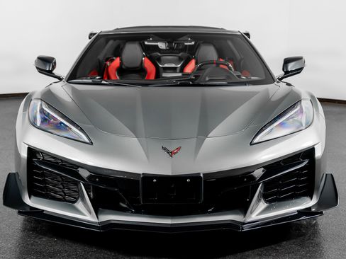 Used 2023 Chevrolet Corvette Z06 image 22