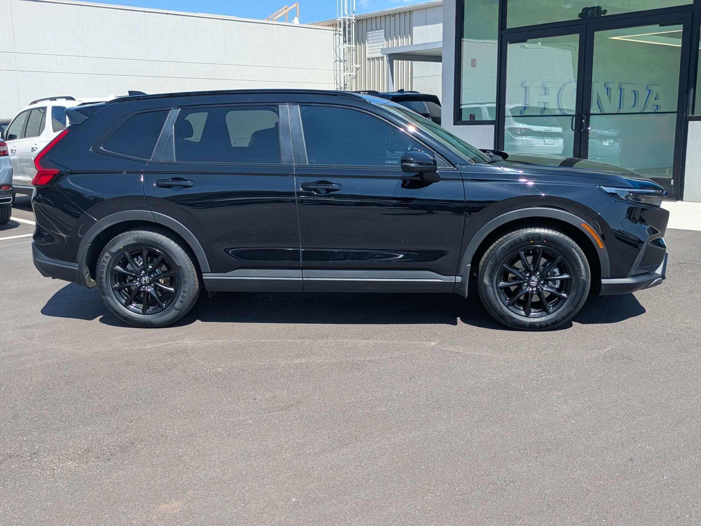 Used 2026 Honda CR-V Sport image 3