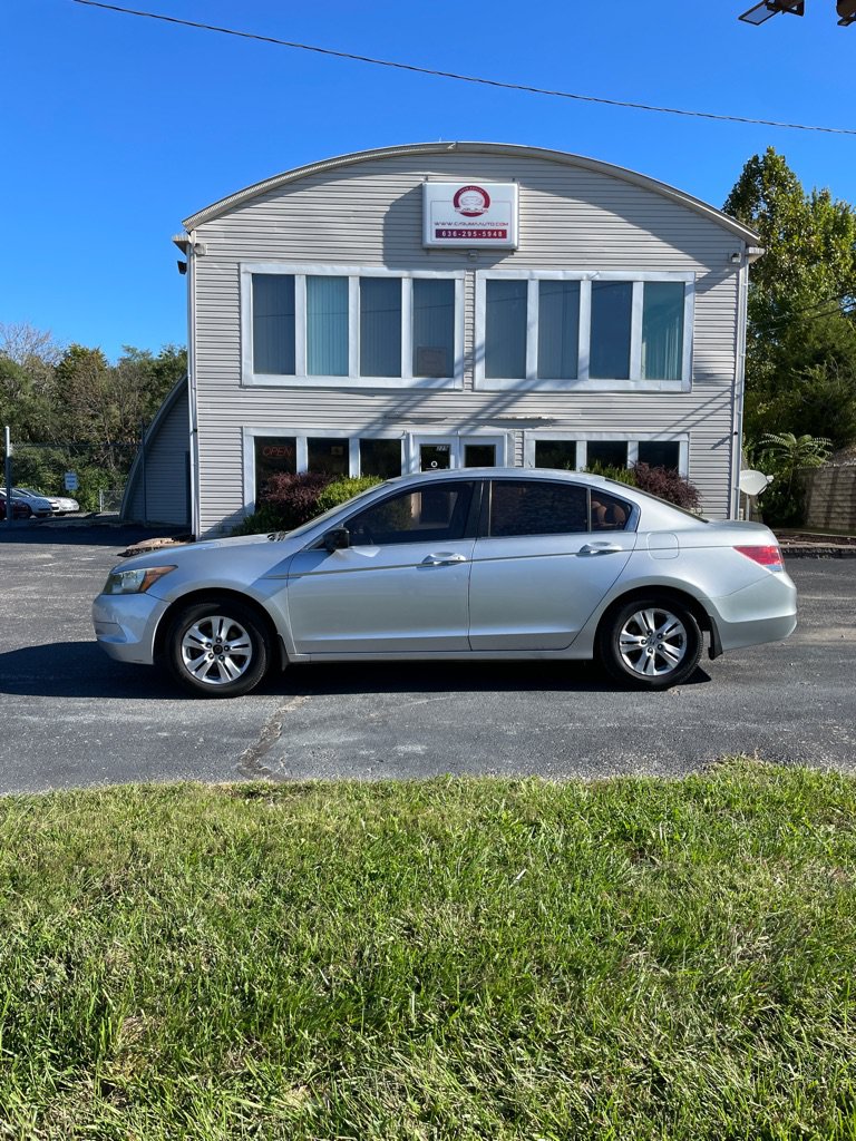 Used 2009 Honda Accord LX-P image 2