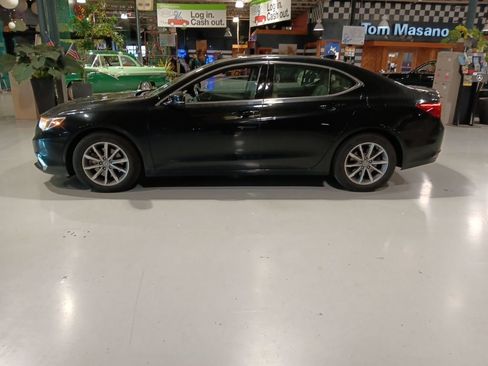 Used 2020 Acura TLX w/ Technology Package image 9