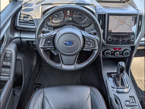 Used 2022 Subaru Crosstrek 2.5i Limited w/ Moonroof Package 2 AWD/4WD image 8
