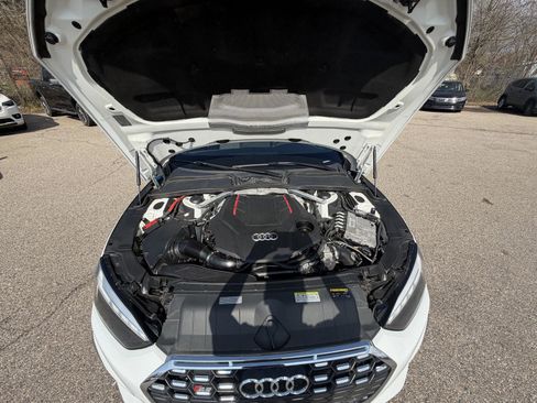 Used 2022 Audi S5 Premium Plus image 32