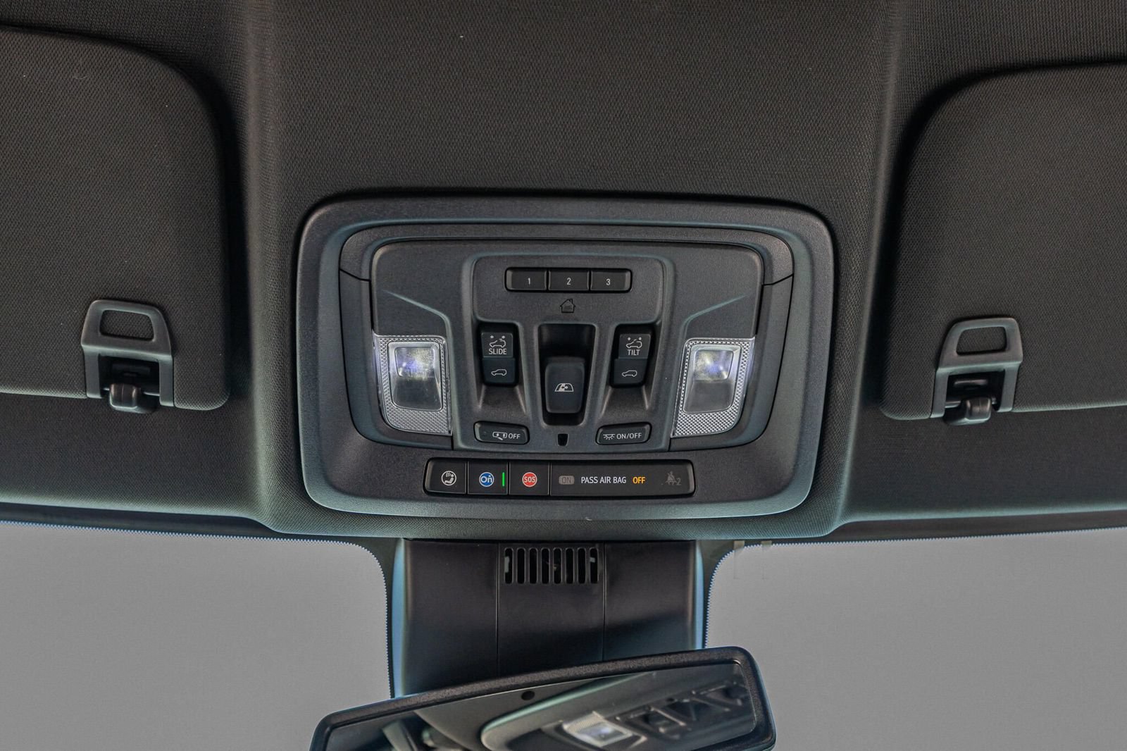 Used 2022 GMC Sierra 1500 AT4 w/ AT4 Preferred Package AWD/4WD image 29