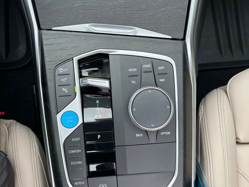 Used 2023 BMW i4 eDrive40 w/ Premium Package image 33