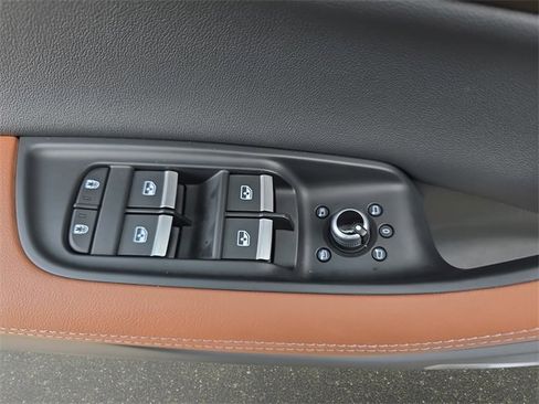 Used 2025 Audi Q7 3.0T Premium Plus w/ Premium Plus Package image 32