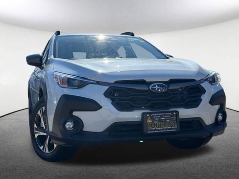 Certified 2025 Subaru Crosstrek 2.5i Premium AWD/4WD image 3