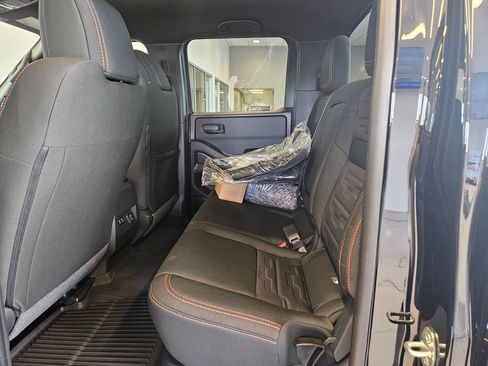 New 2026 Nissan Frontier PRO-4X w/ Pro-4x Convenience Package image 24