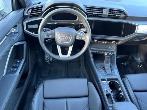 Certified 2025 Audi Q3 2.0T Premium w/ Black Optic Sport Package image 22