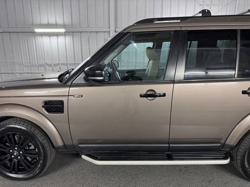 Used 2016 Land Rover LR4 HSE AWD/4WD image 17