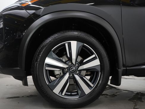 Used 2023 Nissan Rogue SL image 31