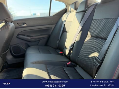 Used 2025 Nissan Altima 2.5 SR FWD image 12