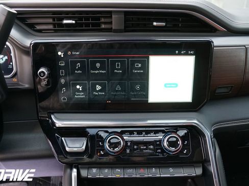 Used 2026 GMC Sierra 3500 Denali Ultimate w/ LPO, GMC Protection Package image 29