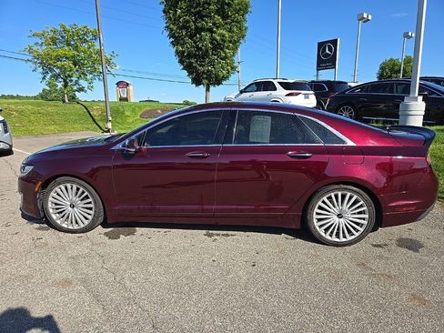 Used 2017 Lincoln MKZ Reserve AWD/4WD image 10