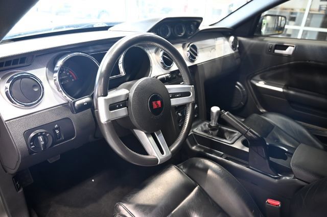 Used 2005 Ford Mustang GT Premium RWD image 19