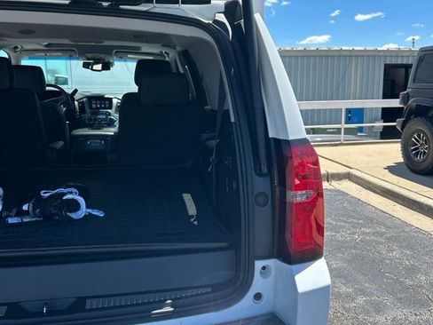 Used 2019 Chevrolet Tahoe Premier w/ Max Trailering Package AWD/4WD image 23