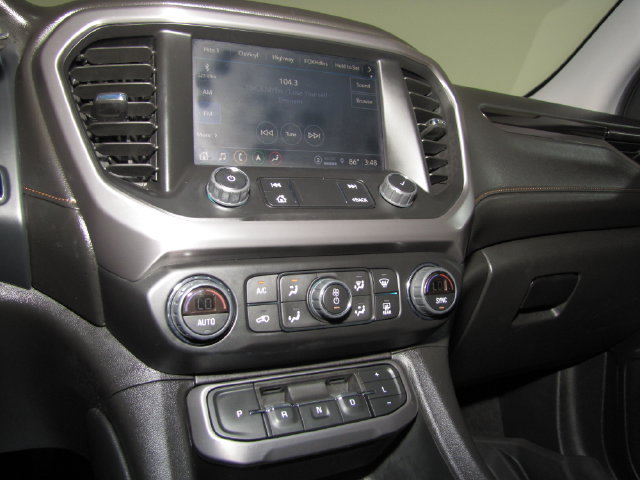 Used 2023 GMC Acadia AT4 w/ LPO, Floor Liner Package AWD/4WD image 30