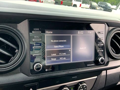 Used 2022 Toyota Tacoma SR w/ SR Convenience Package RWD image 30