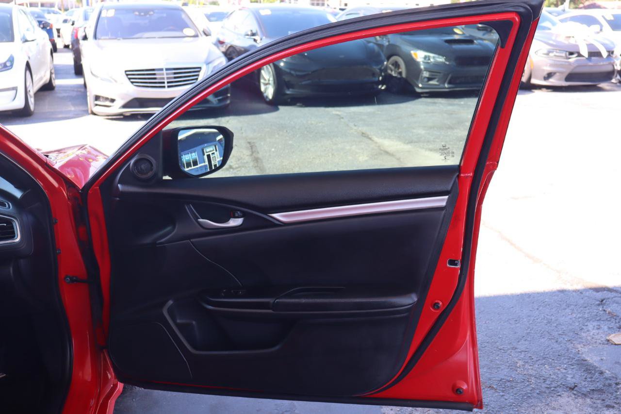 Used 2019 Honda Civic Sport image 16
