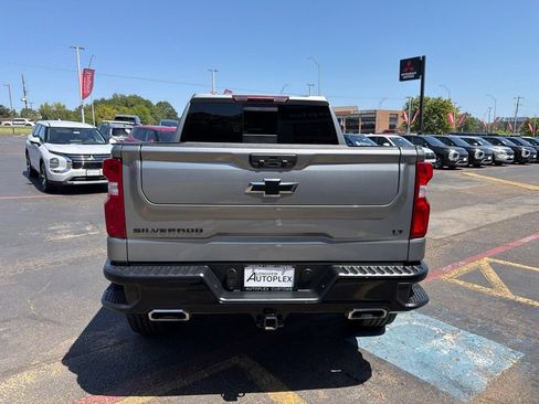 Used 2025 Chevrolet Silverado 1500 LT Trail Boss w/ Convenience Package II AWD/4WD image 8