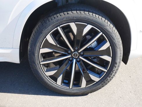 New 2026 Volvo XC90 B6 Ultra w/ Protection Package Premier image 4