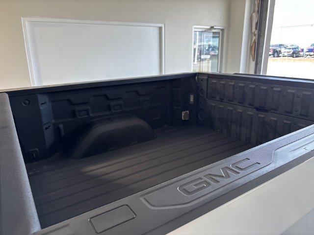 Used 2022 GMC Sierra 1500 AT4 w/ AT4 Premium Package AWD/4WD image 22