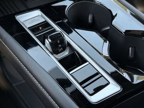 New 2026 Volkswagen Atlas Cross Sport SEL R-Line image 14